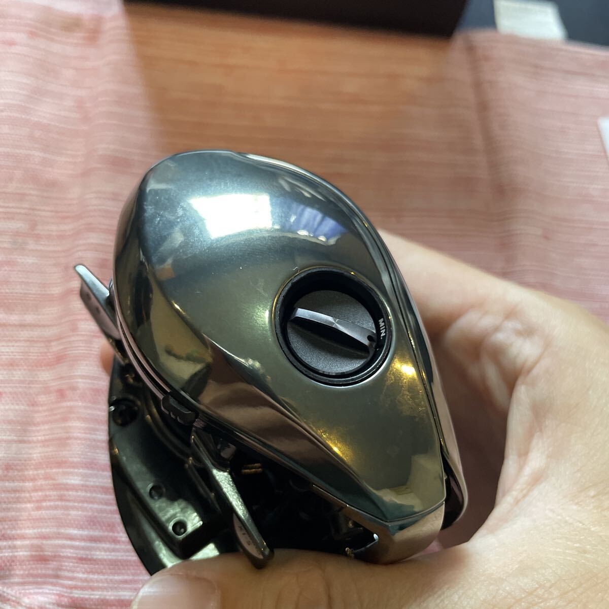 Shimano 25 Antares 101HG Left Handle Model