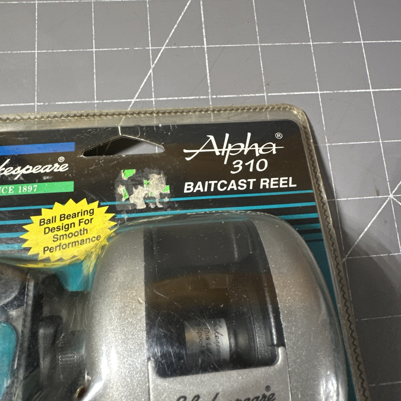 Vintage NOS Shakespeare Alpha 310 Fishing Reel