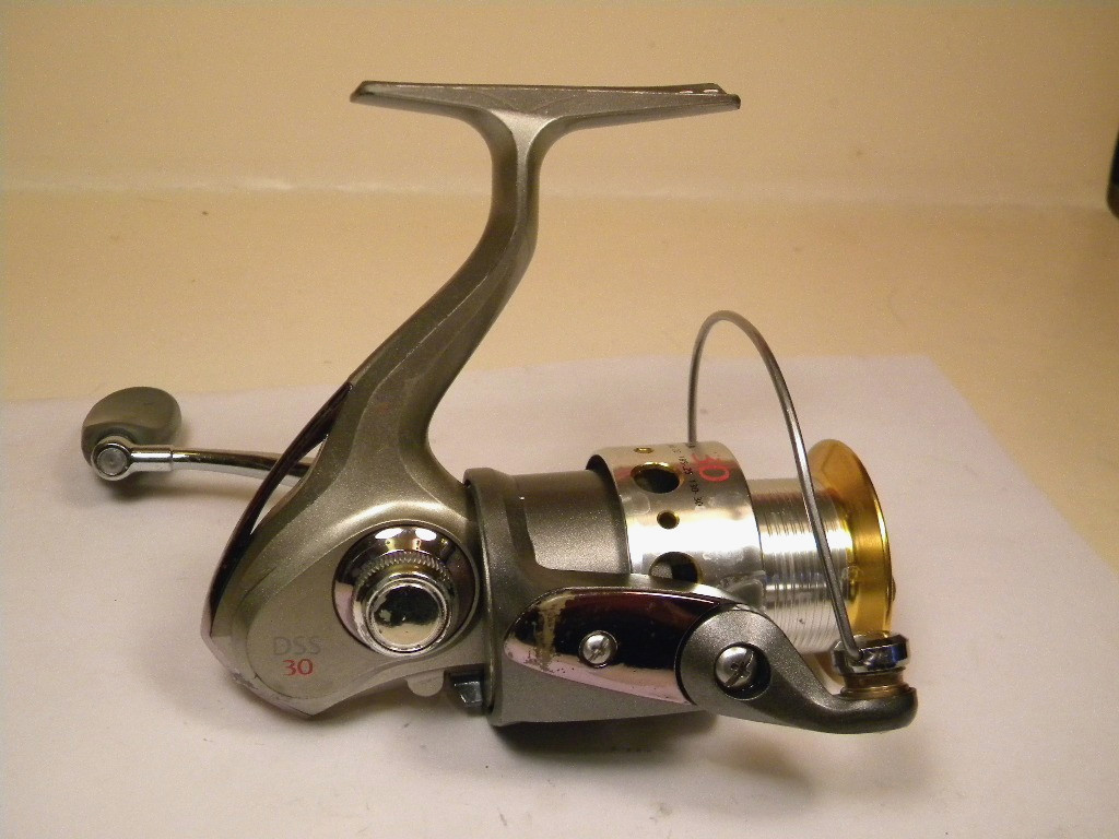 Quantum Bill Dance 30 DSS 30 spinning reel