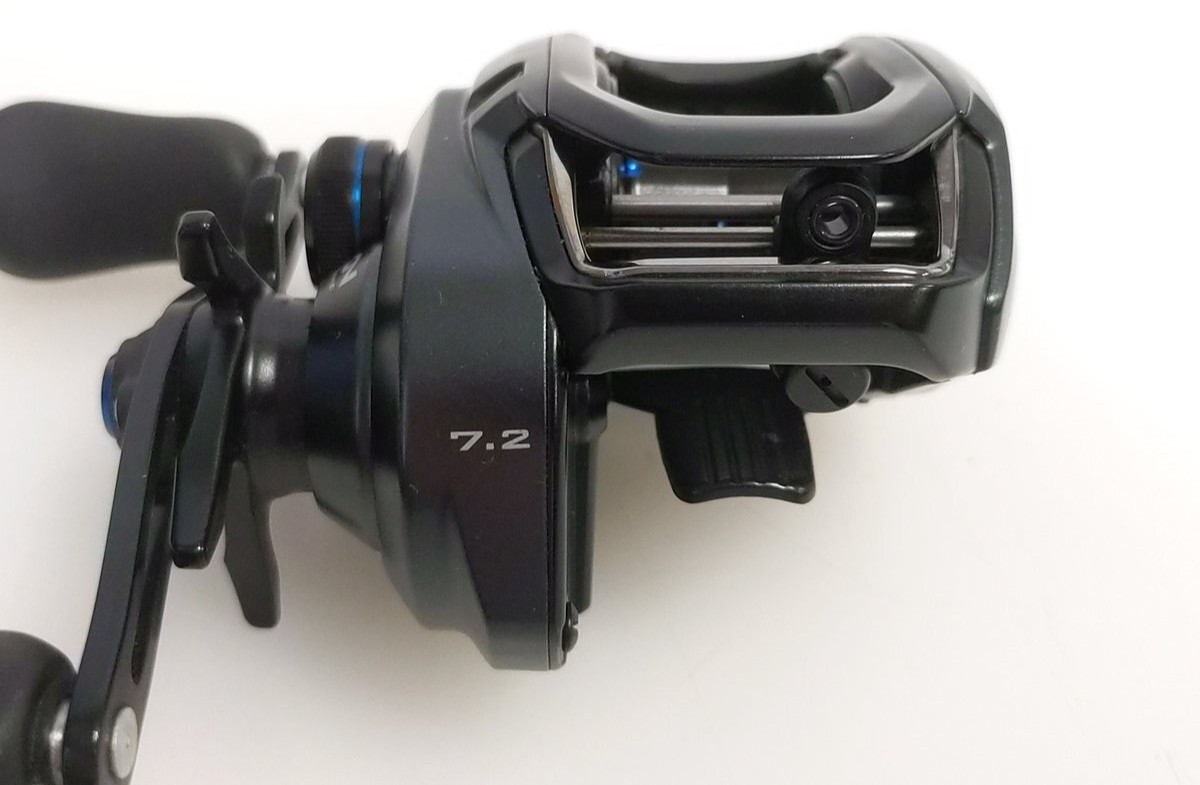 Shimano 19 SLX MGL 70HG Right Handed Bait Casting Reel Gear:7.2 w/Box 【Used】