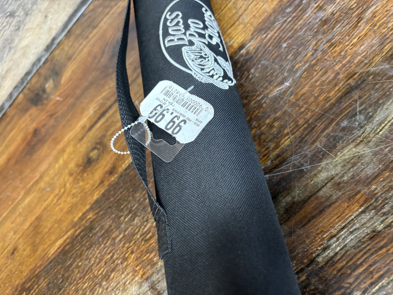 Bass Pro Shops Pro Qualifier 33″ TUBE ONLY in good used condition