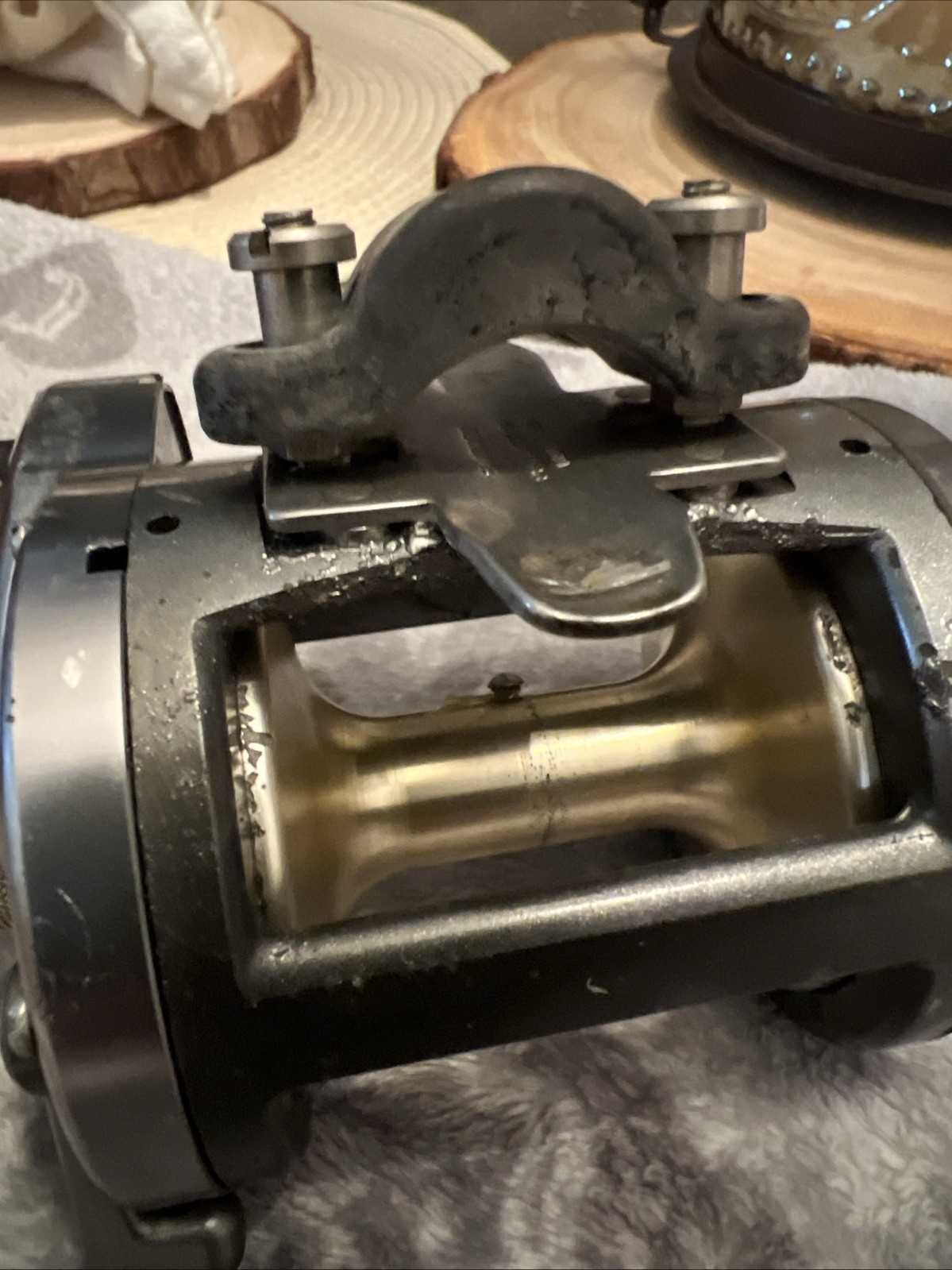 SHIMANO TORIUM 30 BAITCAST REEL GEAR RATIO 6.2:1 UNTESTED