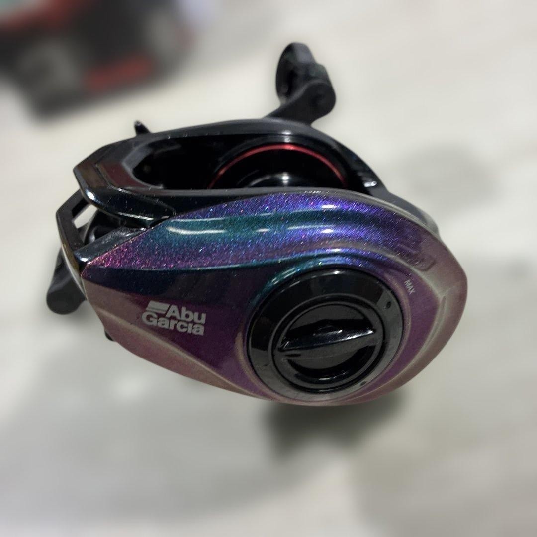Abu Garcia Revo IKE-SHS Bait Reel 8.0:1 Gear Polar Color Used