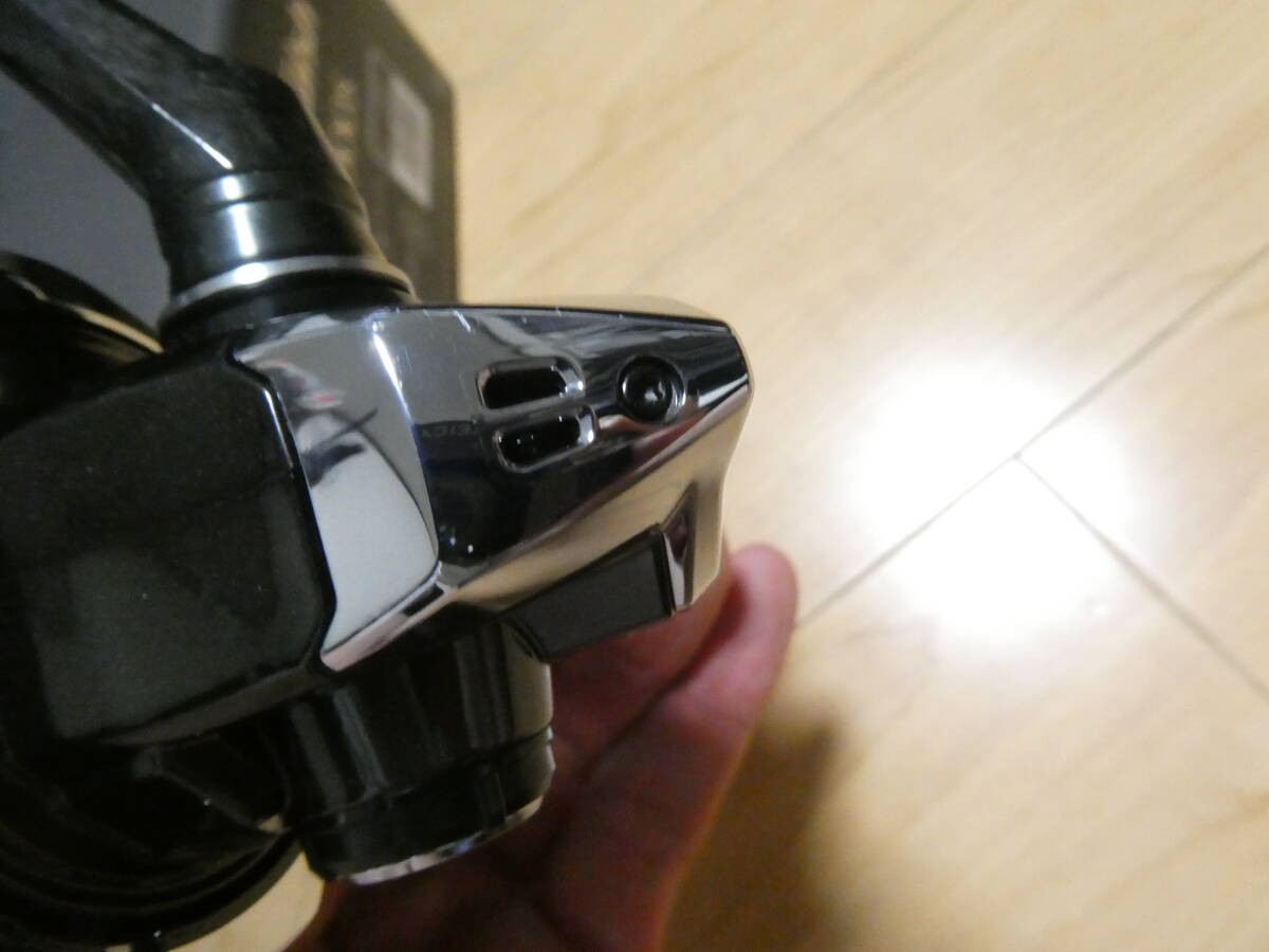 SHIMANO 23 Vanquish C2000S Spinning Reel JDM