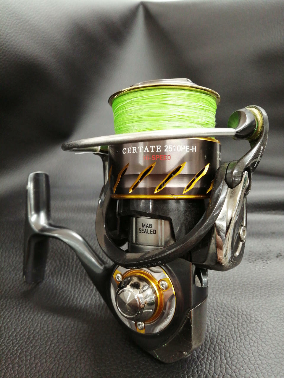 Daiwa 13CERTATE 2510PE-H /fishing /reel /spinning reel /Some scratches and stain