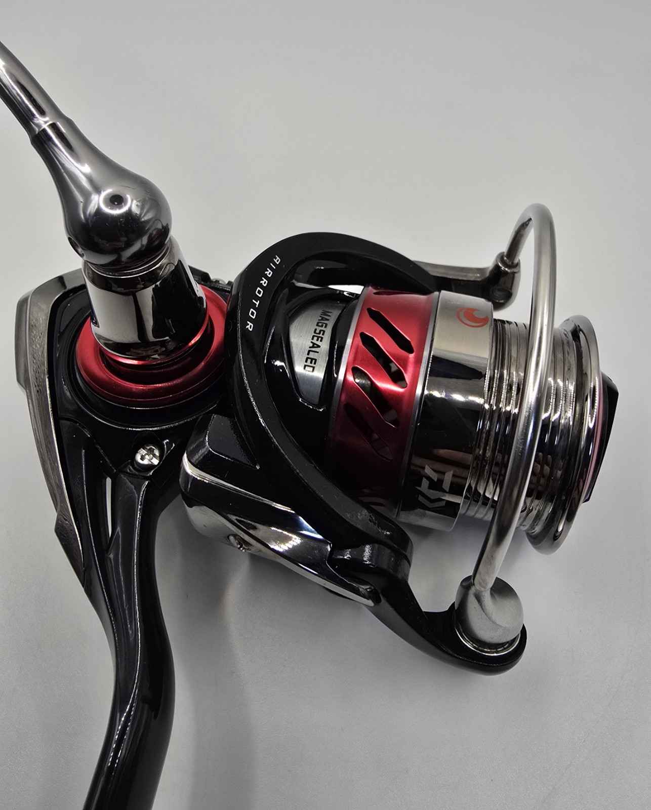 Daiwa 16 Gekkabijin MX 2004H Spinning Reel JDM Trout Crappie Light Salt Finesse