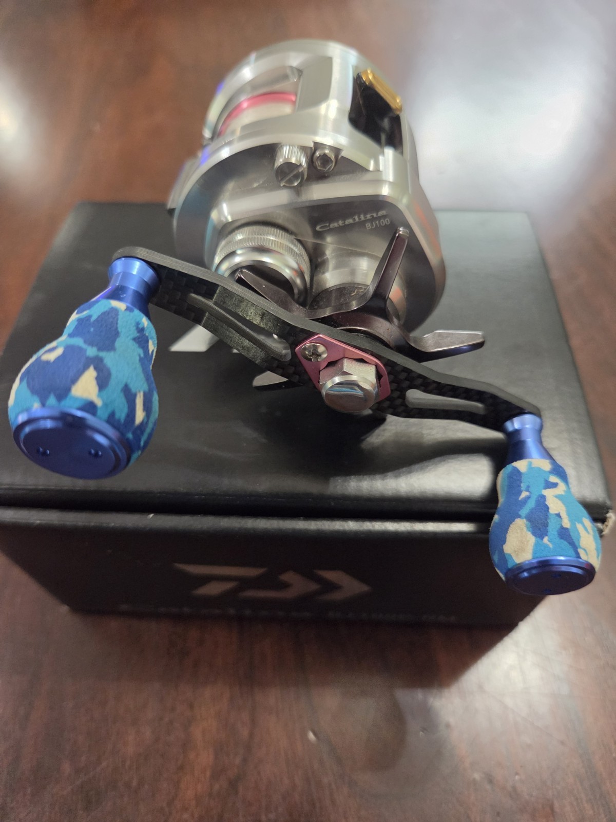 Daiwa Catalina BJ100P-RM Right-Hand Baitcast Reel, 6+1BB 4.9:1 Star Drag