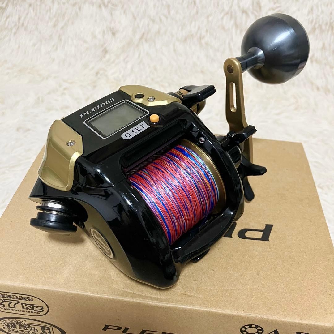 SHIMANO PLEMIO 3000 Electric Reel with LCD Display and O-SET Functionality