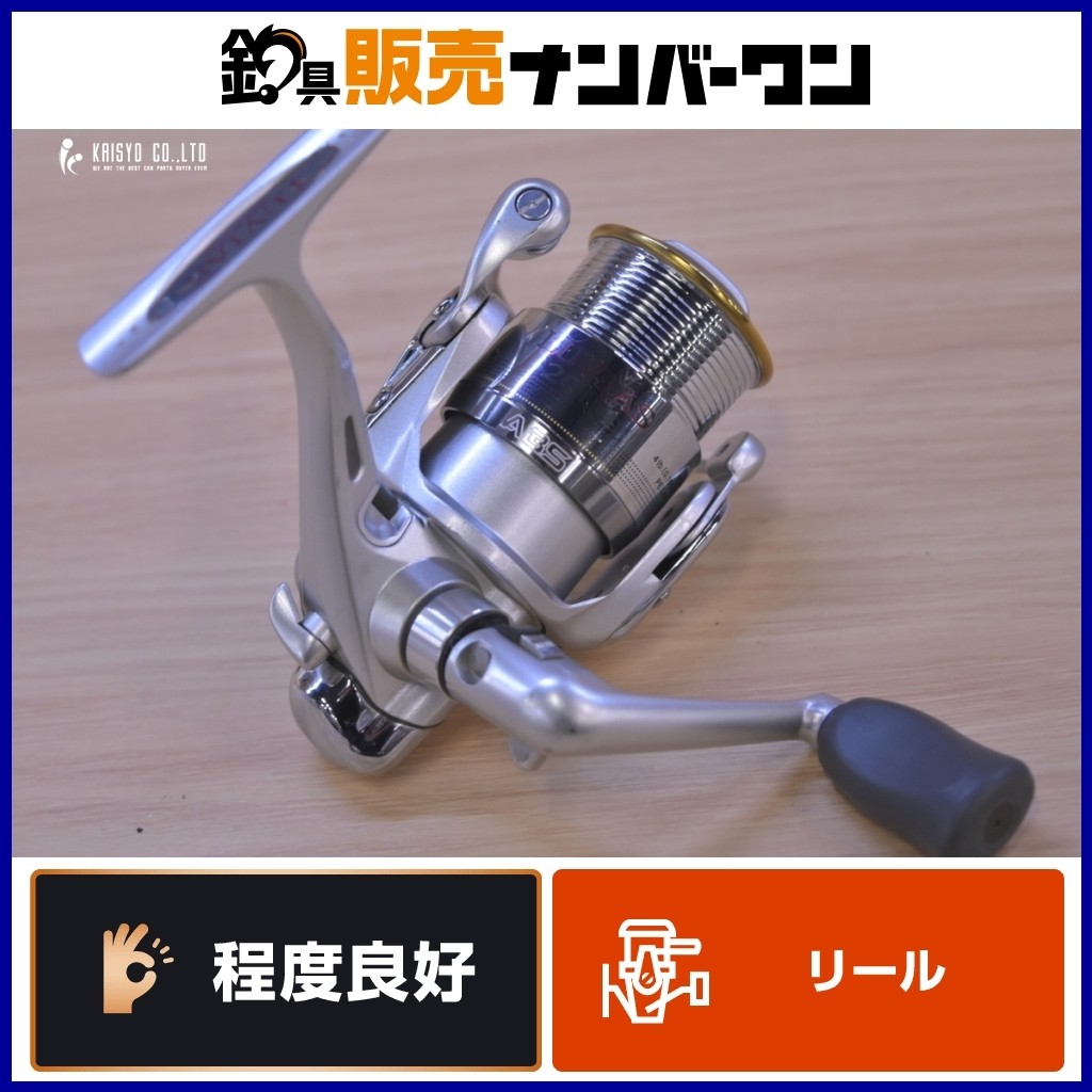 Daiwa LUVIAS 2506 Spinning Reel for Bass Trout Egging Excellent Condition