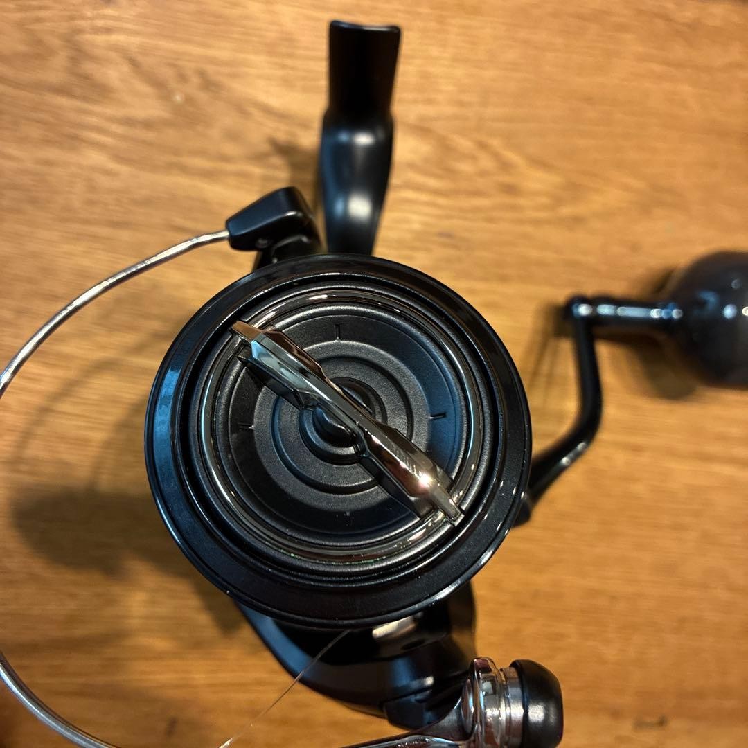 Shimano 20 Stradic SW 4000HG Spinning Reel Excellent Condition PE Line Included