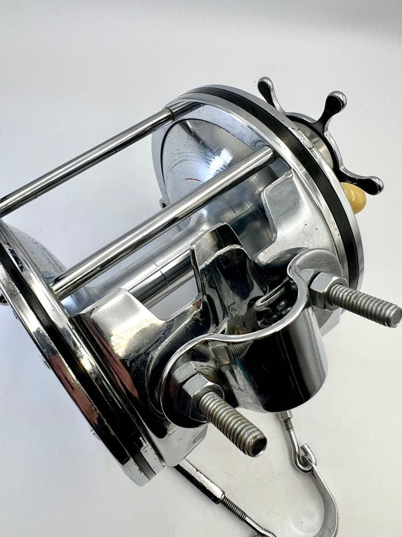 PENN Senator 12/0 Baitcasting Reel