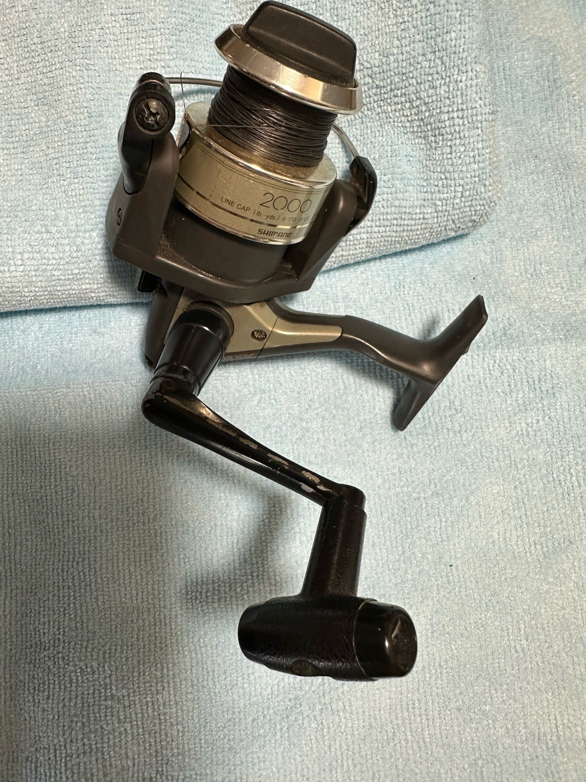 Shimano AX2000RA Light Spinning Reel