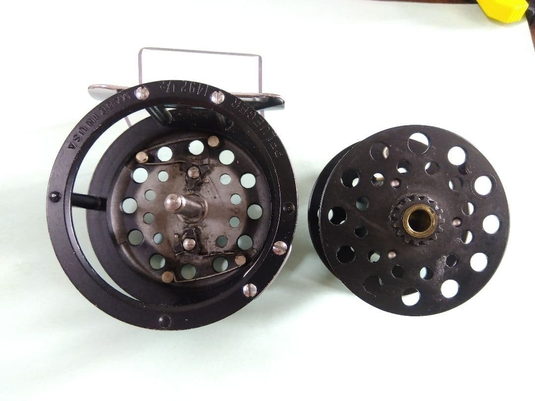Vintage Pflueger Medalist 1492 1/2