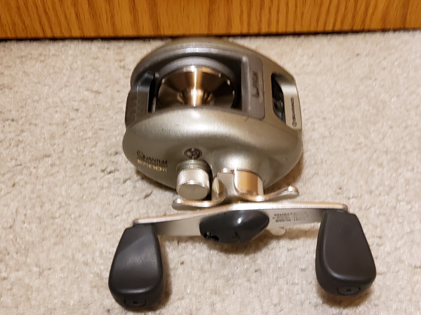Quantum Energy E600 TI Titanium Bonded Anti Reverse Bait Casting Bass Fish Reel