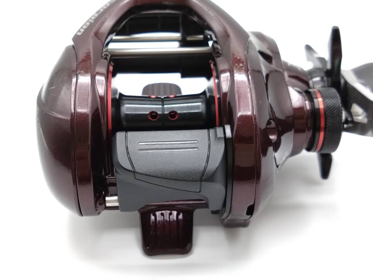 SHIMANO Baitcast Reel 14 SCORPION 200HG 7.2:1 Versatile 200 Size Bass Exc+++