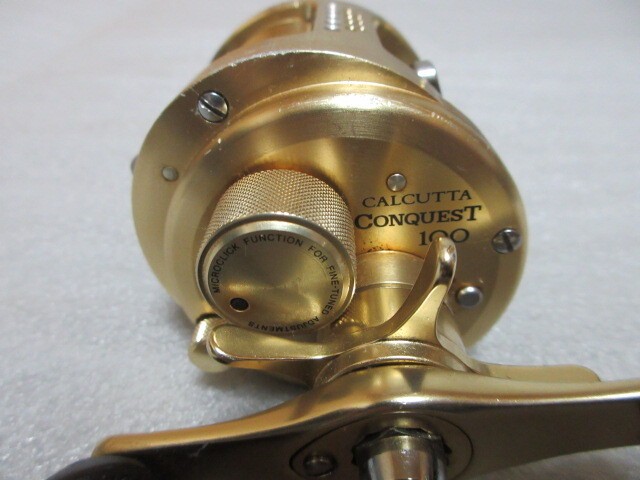 SHIMANO Baitcast Reel 01 CALCUTTA CONQUEST 100 Right Full Metal Body Excellent