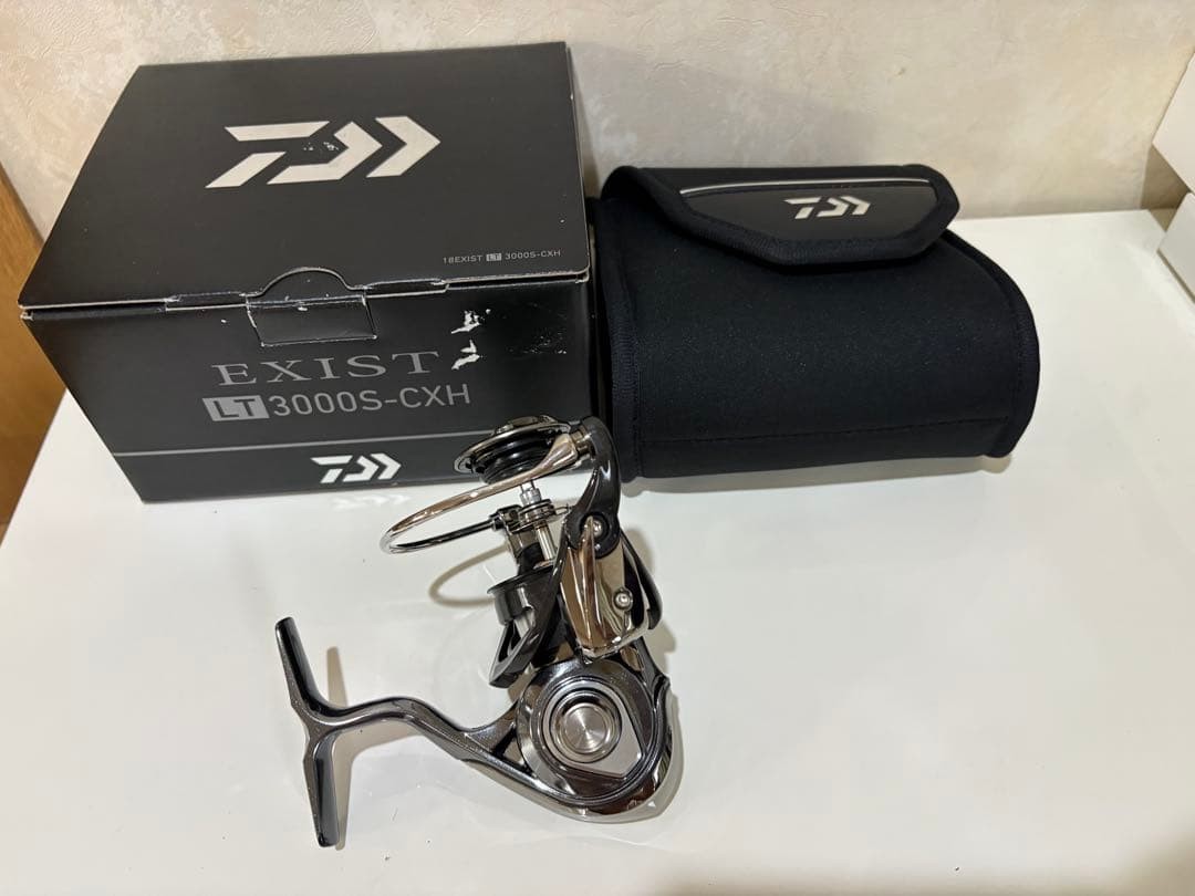 Daiwa 18 Exist LT3000S CXH body 206609
