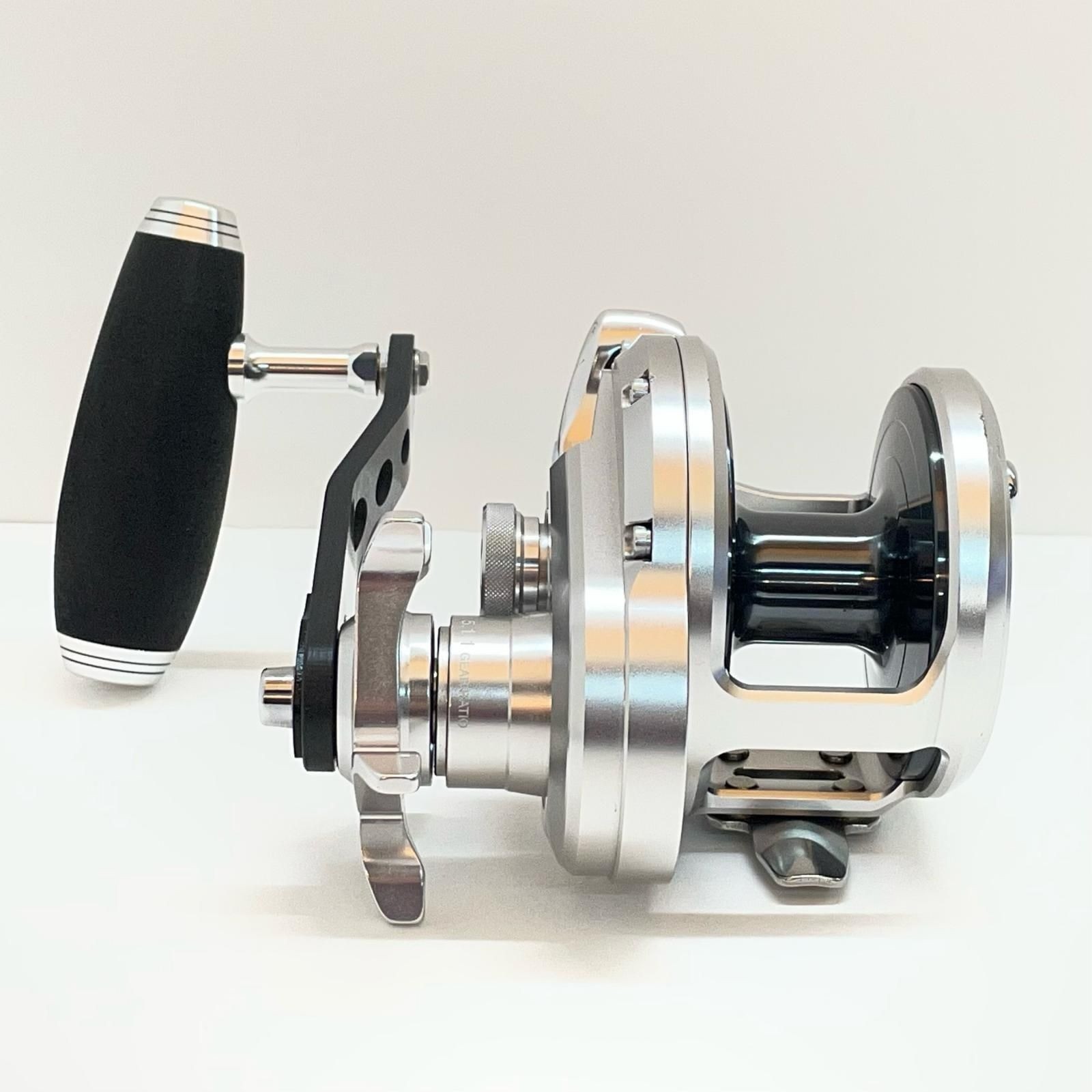 SHIMANO 20 OCEA JIGGER 4000HG Right Hand Spinning Reel Fishing Reel Japan USED