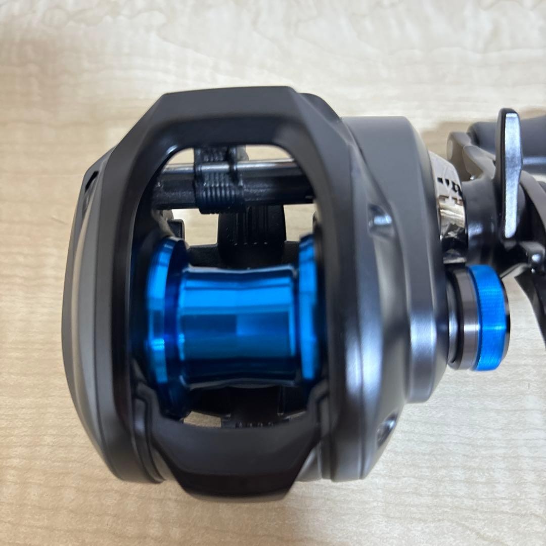 Shimano SLX DC 70HG Baitcasting Reel Right-Handed Japan
