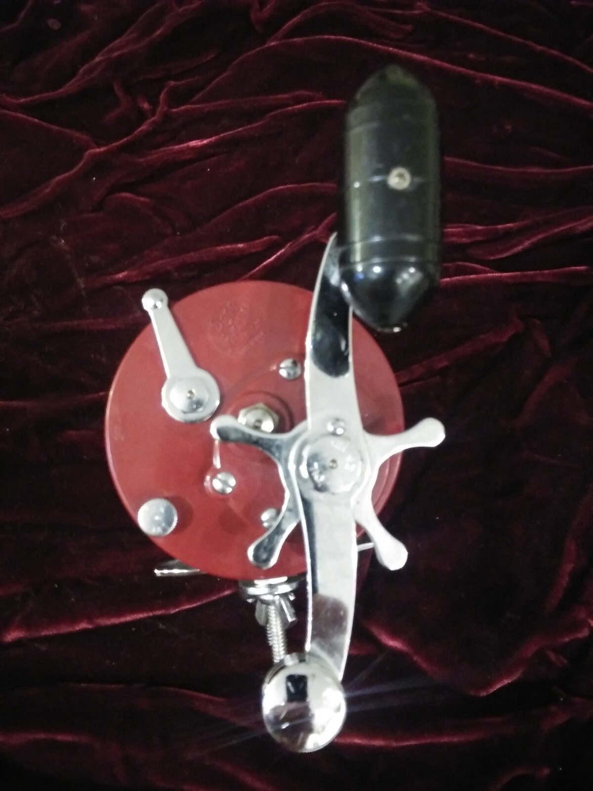 Pair Of Penn Fishing Reels Jig Master 500 And Peer 309 Excellent Condition
