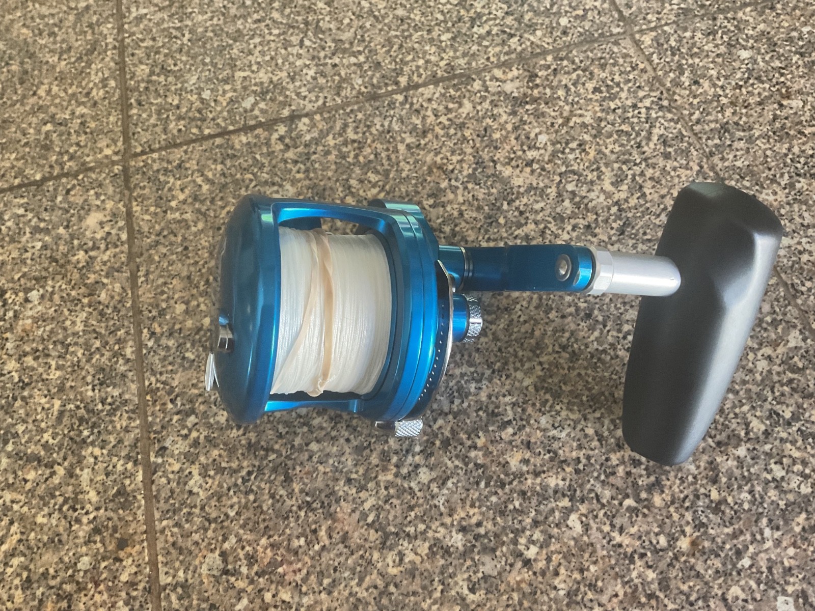 Avet JX 6/3 G2 MC Lever Drag Fishing Reel