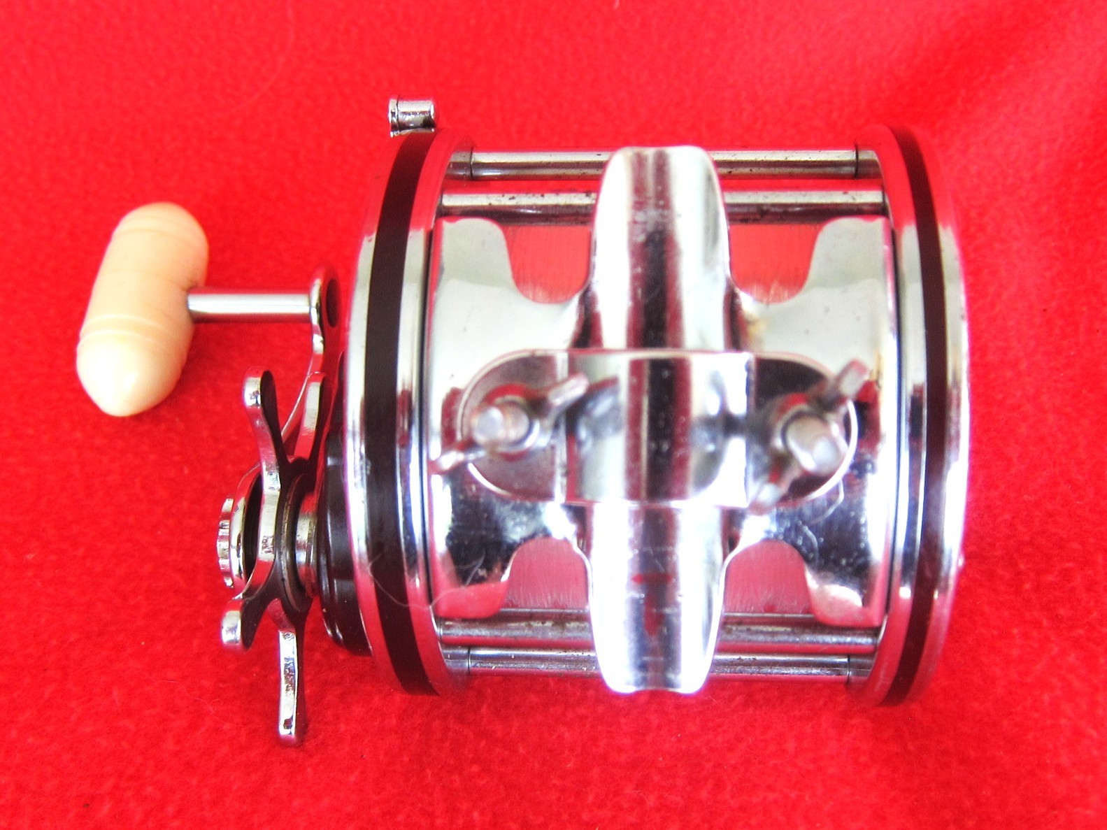 Vintage Penn SENATOR 113H 4/0 Big-Game Reel – NICE WORKING USED COND!!!a