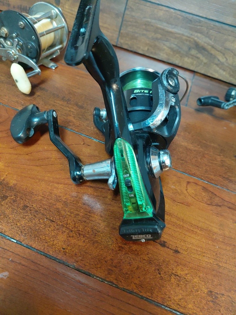 Mixed Fishing Reel Lot of 7 – Shimano, Zebco& Cardinal