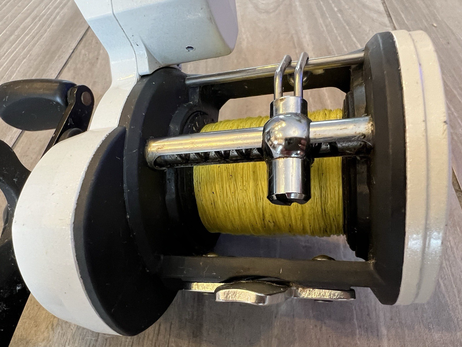 Shakespeare USR2OLC Line Counter Depth Count Conventional Trolling Fishing Reel
