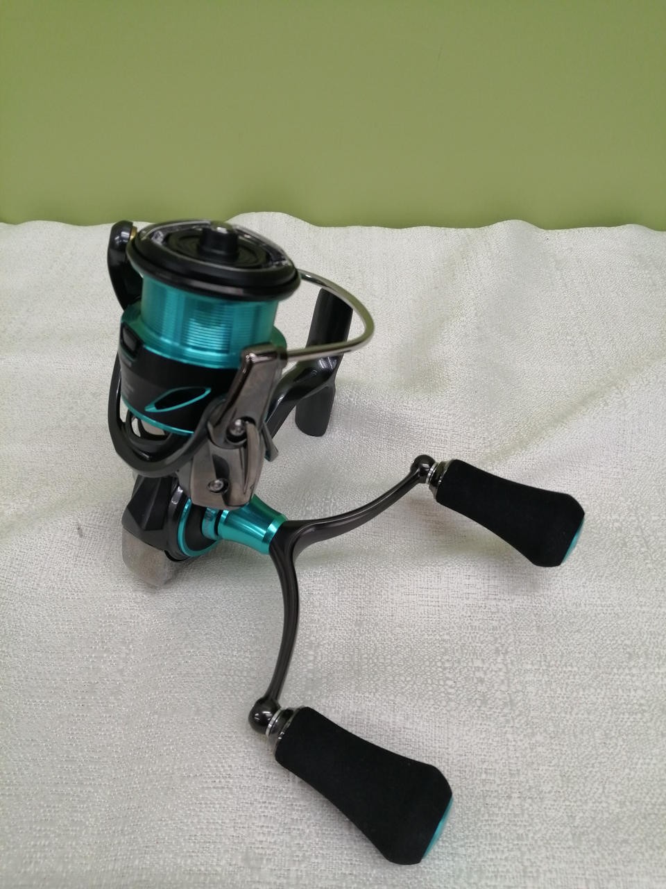 2021 Daiwa Air LT 2500-DH Spinning Reel Gear 5.2:1 195g Sea
