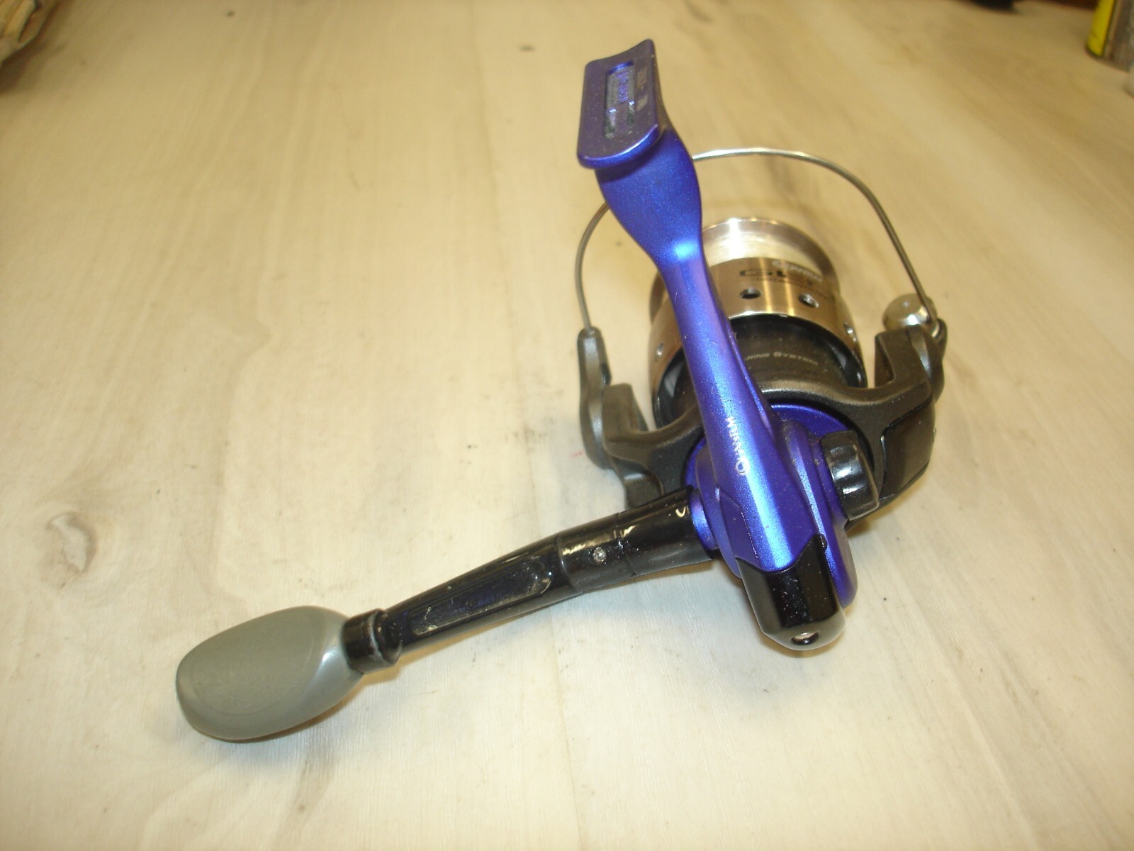 Quantum GENE X 30 Spinning Fishing Reel gwmo Anti-Slip Clutch Dual Bearing