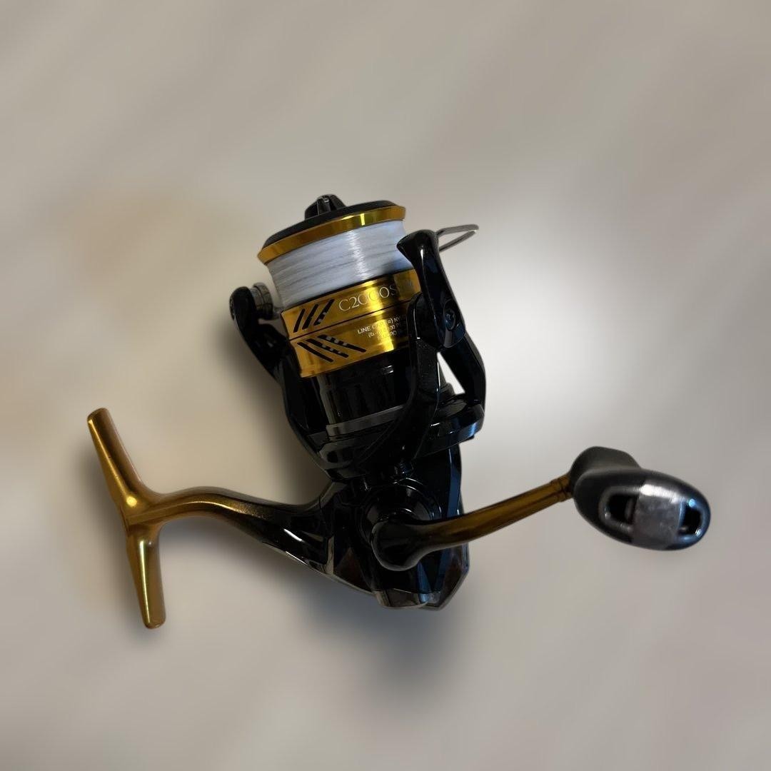 Shimano Soare BB C2000SSHG Spinning Reel Black Gold Aji Fishing