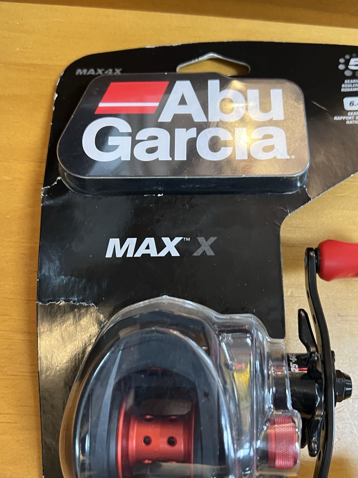 Abu Garcia MAX 4X 6.4:1 5 Bearing Black/Red RH Baitcaster 7.4oz Fishing Reel