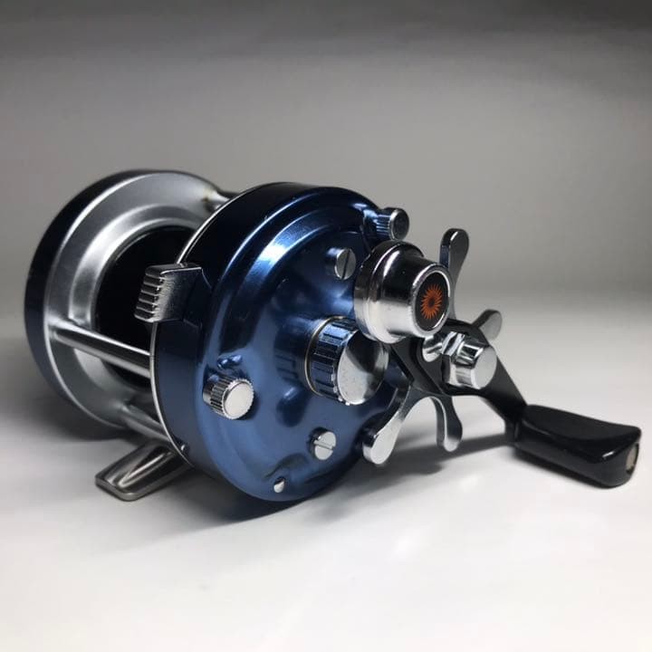 Daiwa Old Millionaire 3H / Blue Anodized Fishing Reel Exclusive Rare Model VHTF