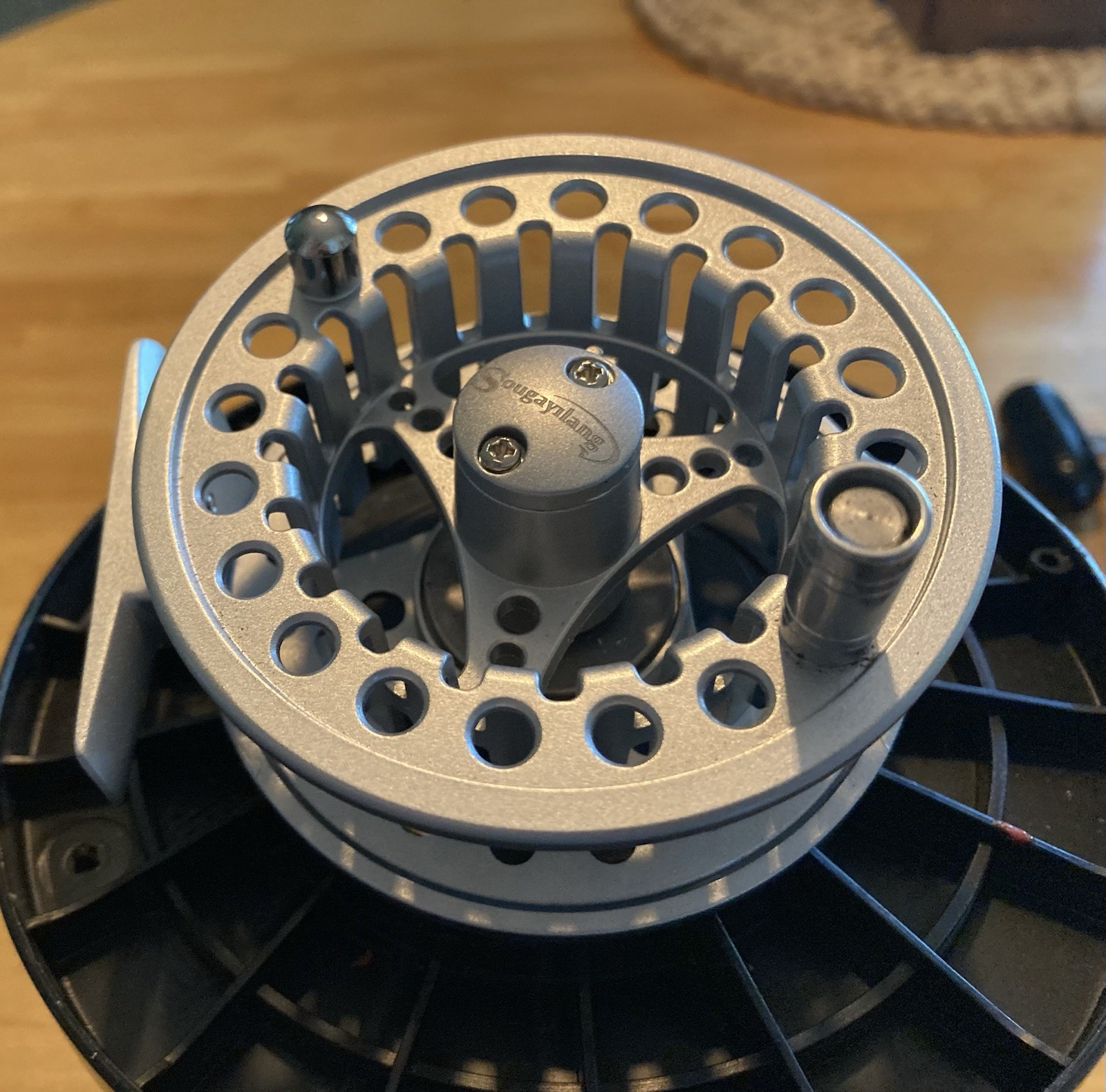 Sougayilang Fly Fishing Reel 5/6 Aluminum