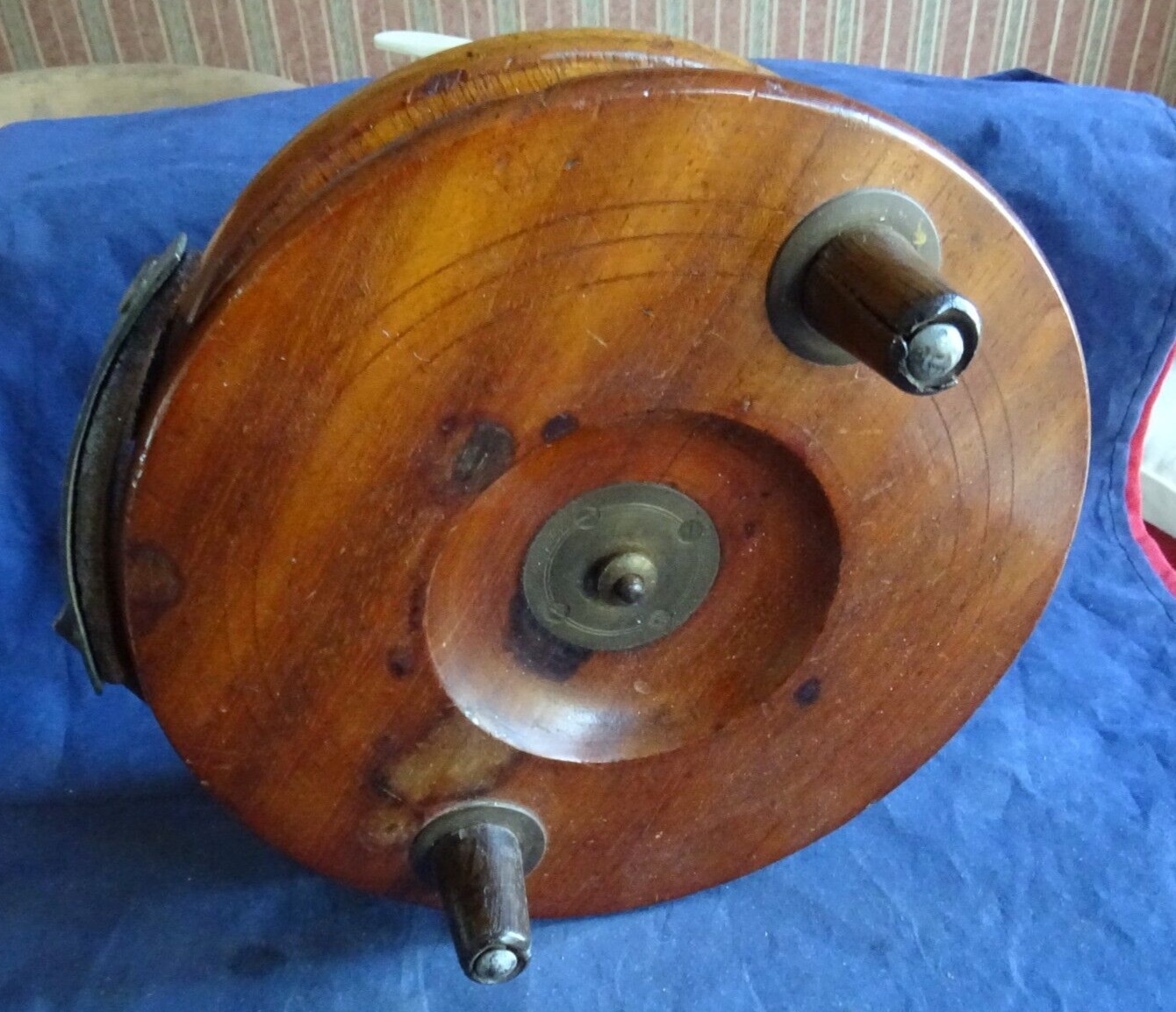 RARE 7″ UNNAMED SLATER MADE SILENT RIM BRAKE BIG GAME NOTTINGHAM CENTREPIN REEL