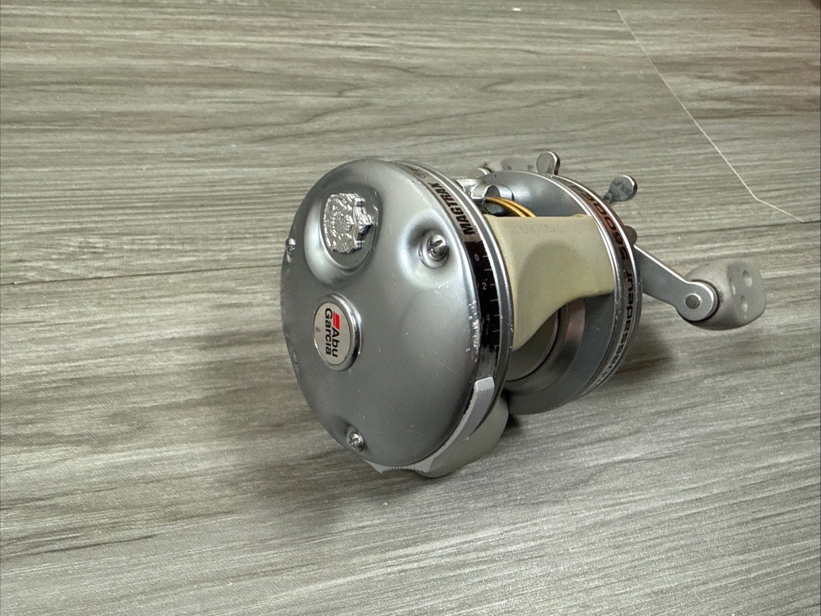 Abu Garcia Ambassadeur 5600 C4 Magtrax Fishing Reel Silver Cleaned & Oiled