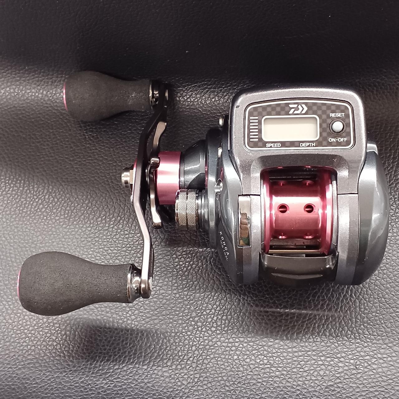 Daiwa Koga 103L Baitcasting Reel 13cm (5.1in) Fishing Tackle Japan