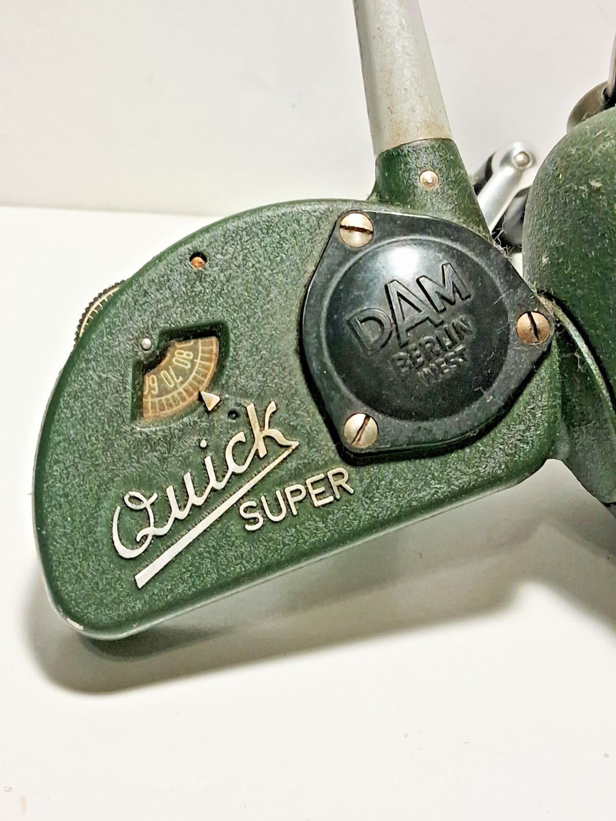 Dam Quick Super, Spinning reel. Vintage. Germany. Pre-Owned.