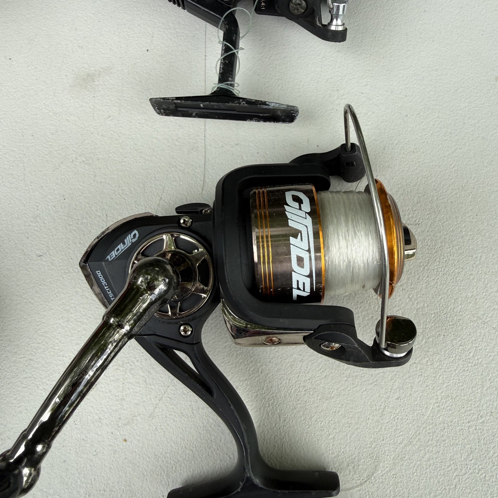 Lot of 8 Fishing Reels: Shakespeare Lady Fish, Spinning & Casting Reels – Mixed