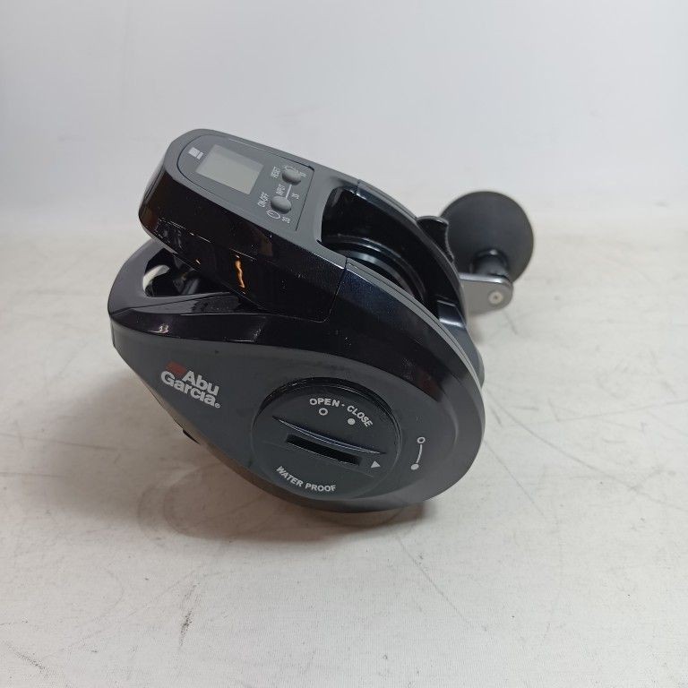 Abu Garcia MAX DLC BG H Baitcasting Reel Used Grade B Fishing Supplies