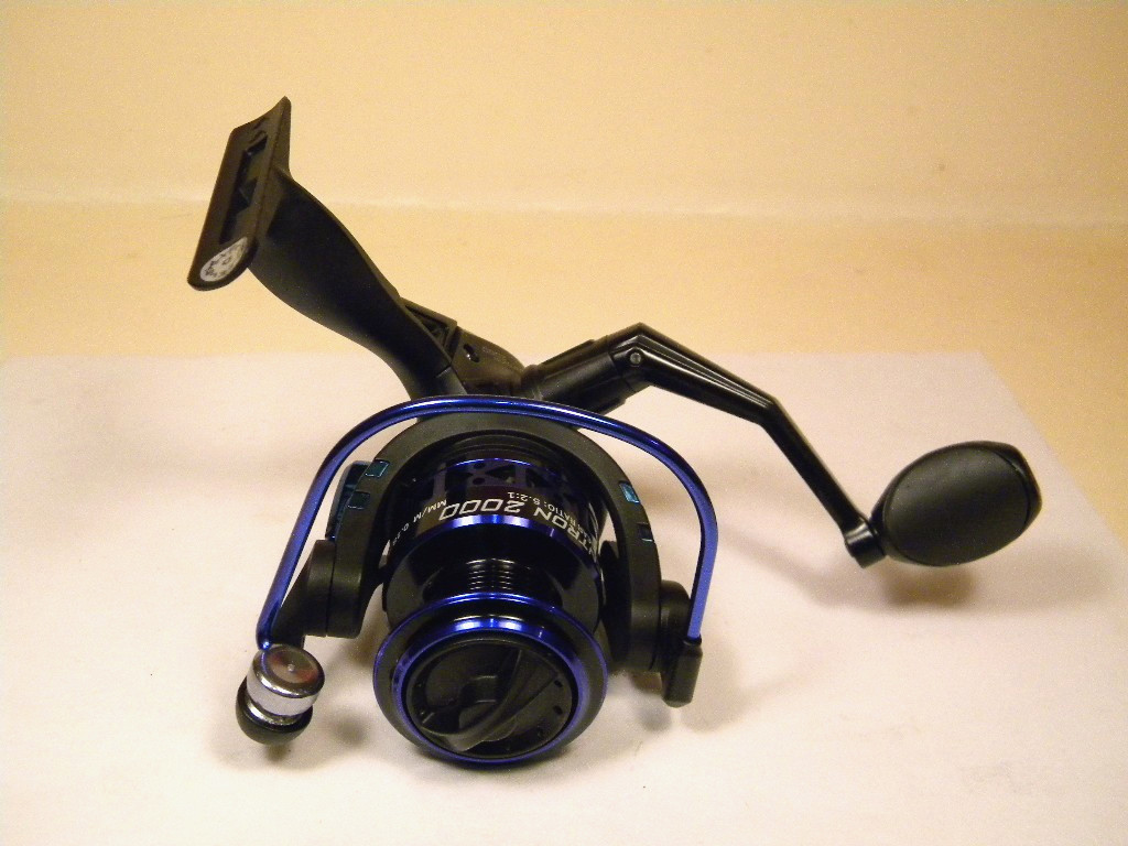 KastKing Centron 2000 9+1BB 5.2:1 spinning reel