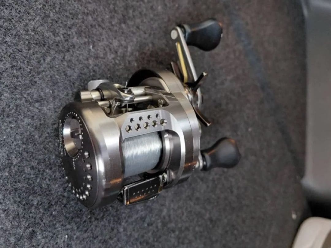 Shimano 17 Calcutta Conquest BFS HG Right Handle Baitcasting Reel FTB Japan Used