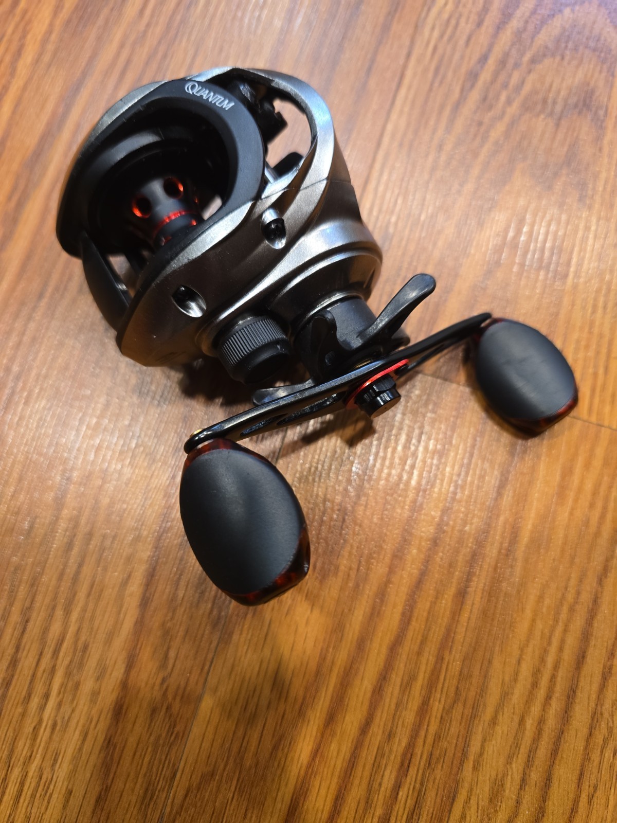 Quantum Octane OCT101CXG-GWD5 6.1:1 Gear Ratio Fishing Reel 3 Bearing