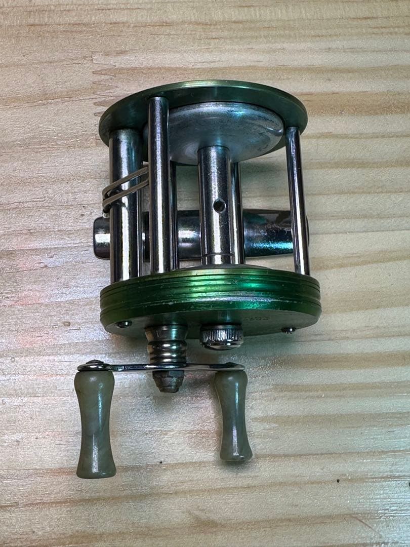Rare Left-Handed BRONSON Green Hornet 2200