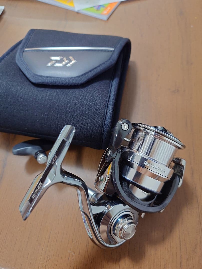 Daiwa 18 Exist LT3000S-CXH Spinning Reel Japan Used