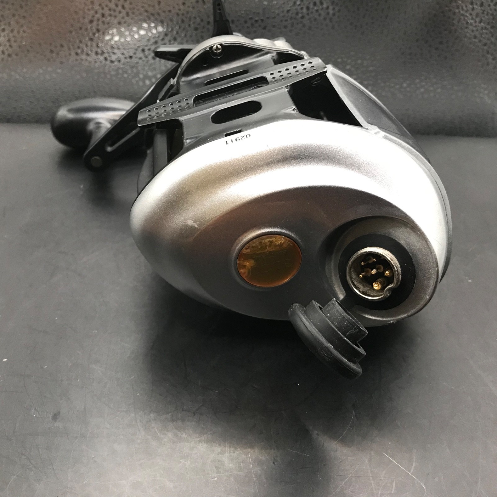 SHIMANO Electric Reel 15 Premio 3000 Right-Hand-Drive Fishing Beginner