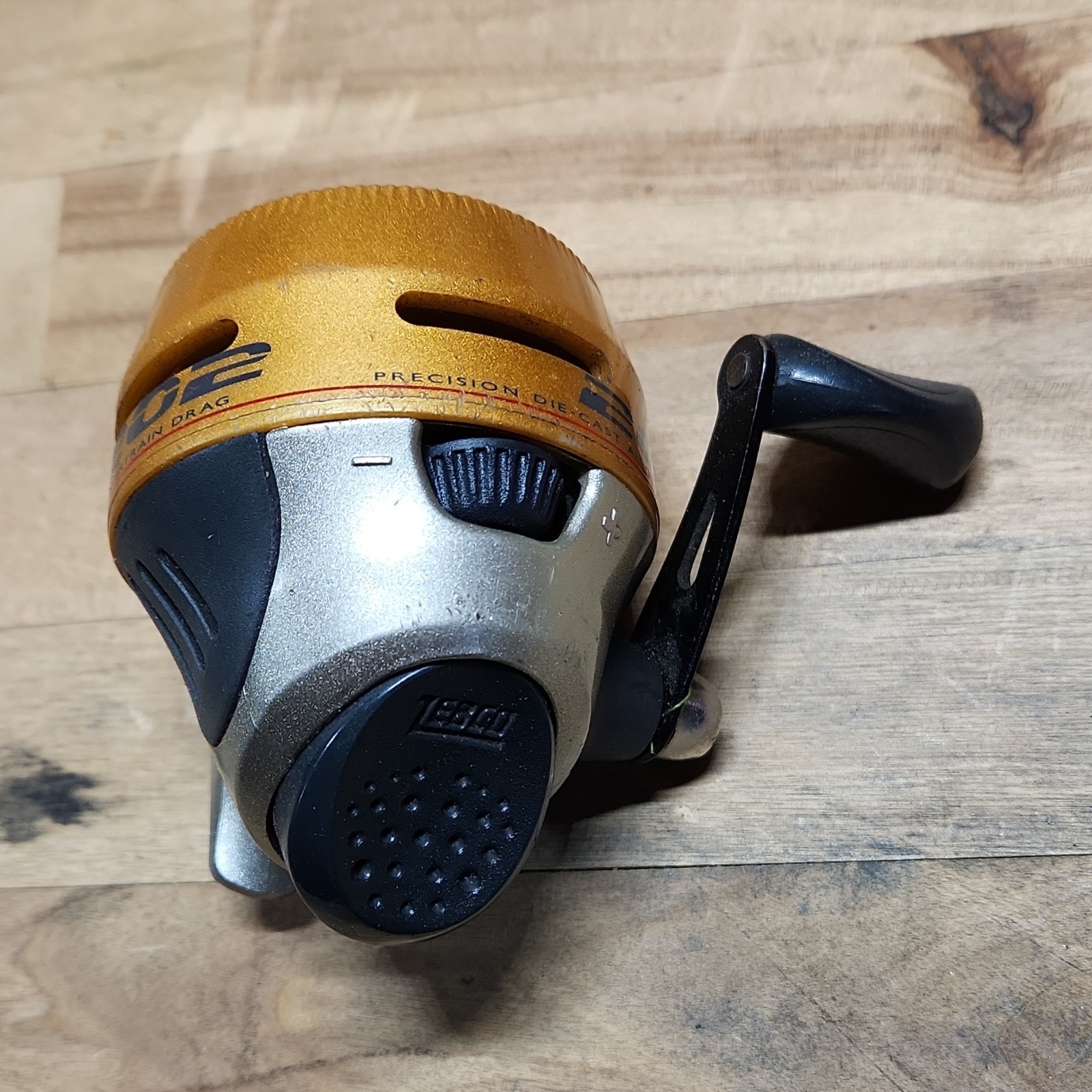 Zebco 202K GWB2 Spincast Reel Gold Black Silver Fishing Reel