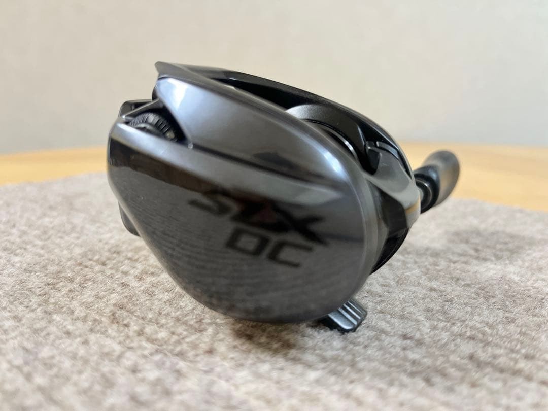 SHIMANO 23 SLX DC 70HG Baitcasting Reel Right Handle 7.2 Gear 5.5kg Drag