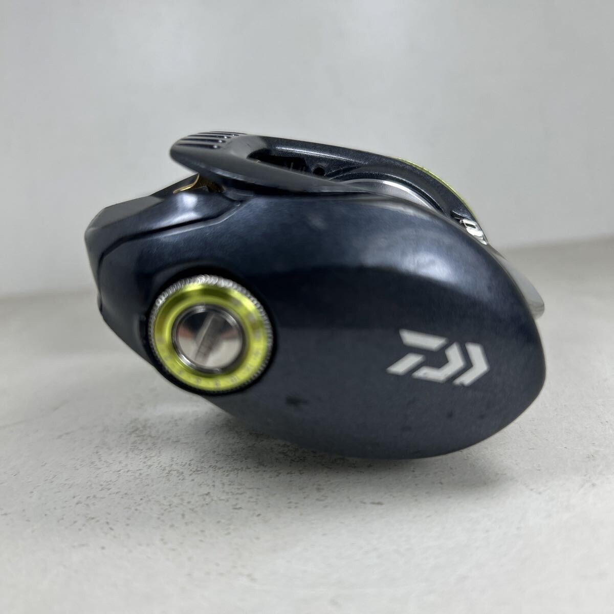 DAIWA Baitcast Reel ZILLION TW 1516XXH RH Right 9.1:1 Saltwater Freshwater