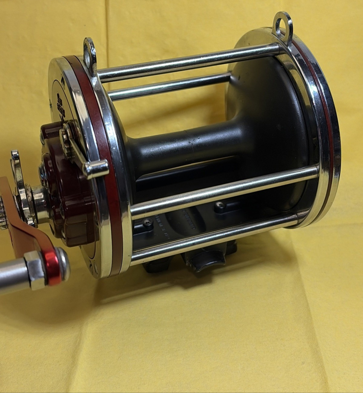 Newell Black Marlin Special Extra Wide 3.53″ Penn Senator 114H 6/0 Fishing Reel
